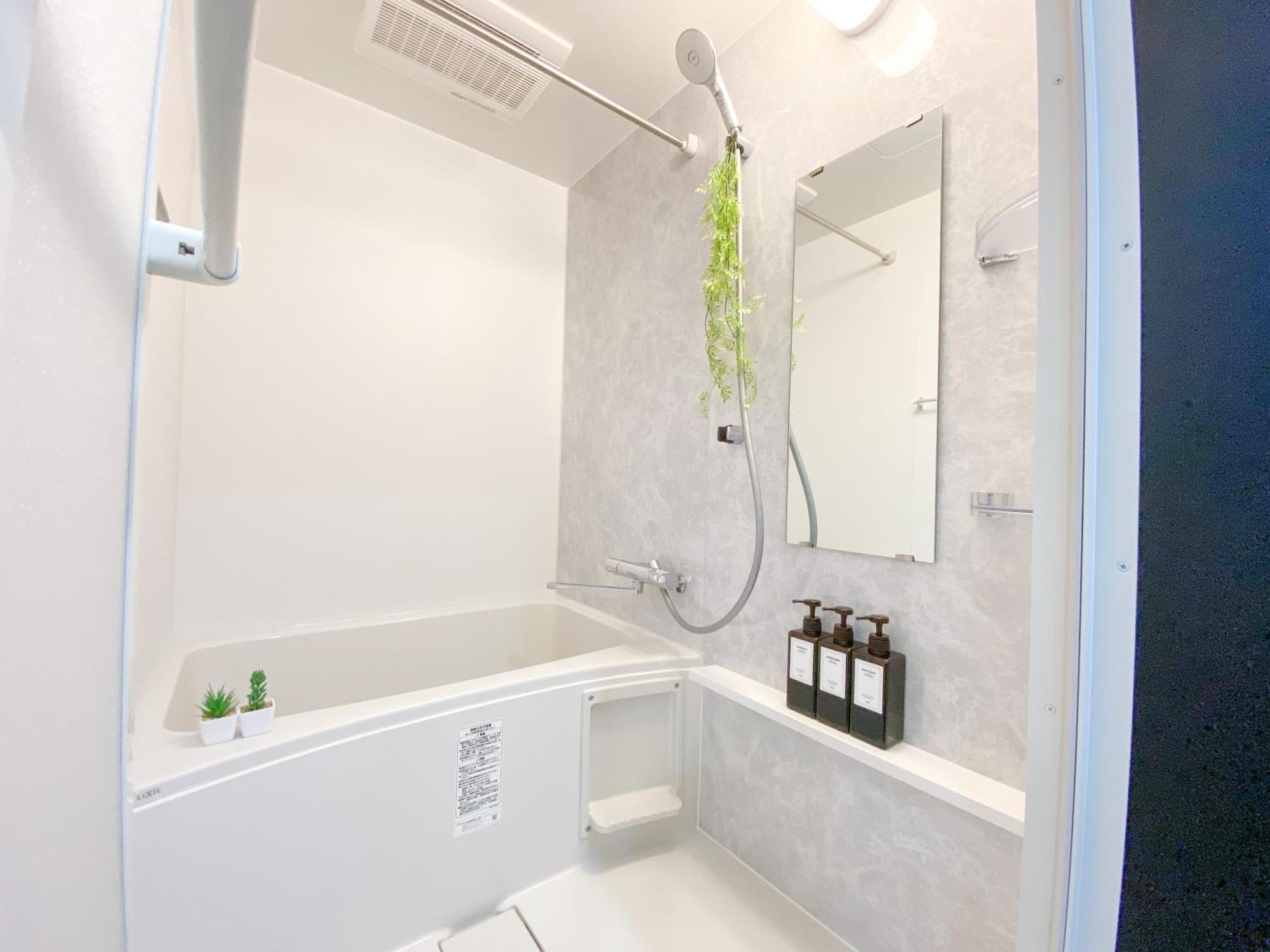 Residential Hotel Glitter Usjまで1駅5分 Osaka Esterno foto